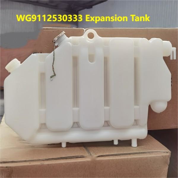 Auxiliary Water Tank WG9112530333 HOWO Truck Parts Engine Coolant Reservoir