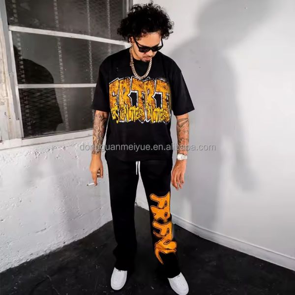 Screen Print Tshirt Logo Jogger Straight Leg Distressed Embroidery Stacked Flared Sweatpants and T Shirt Men Summer Sets Custom