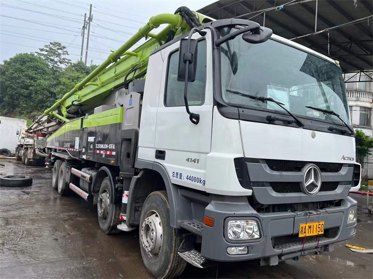 37m 38m Used Truck Concrete Pump SANY 49.9M 2010 SYG5360THB