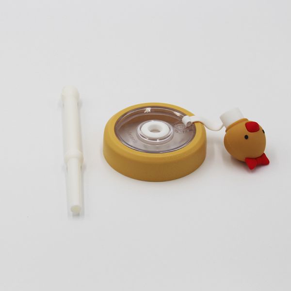 Contemporary 430ml Shaker Water Bottle Plastic Drink With Straw