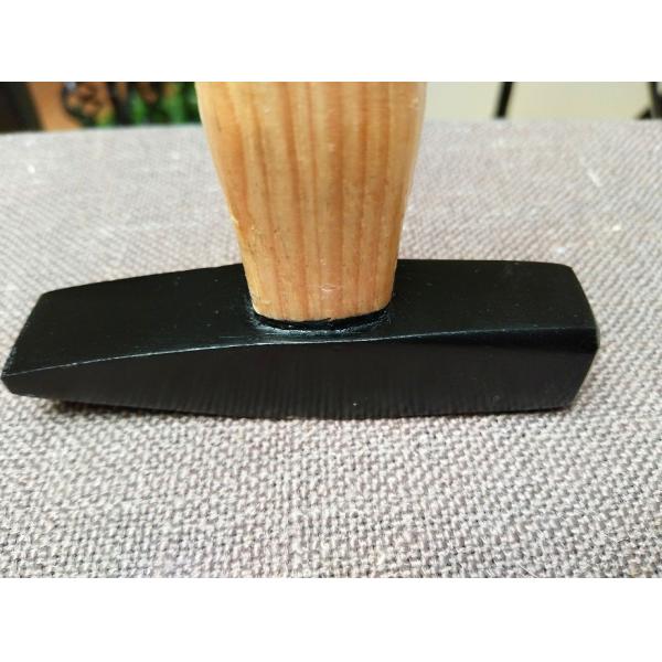Machinist hammer(XL-0106) with painted surface, colored wooden handle and competitive price