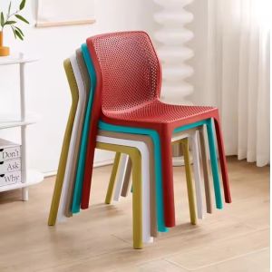 Heavy Duty PP Plastic Stackable Dining Chair 48x58x83.5cm