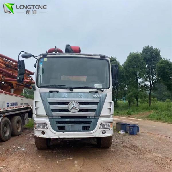 180m³ Used Truck Concrete Pump , Diesel Concrete Pump Truck With Boom