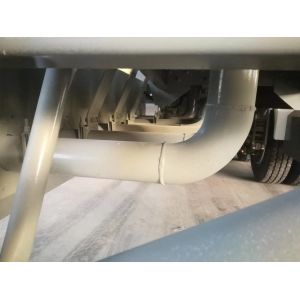 Mechanical Suspension Fuel Tanker Semi Trailer , Crude Oil Tanker Trailer