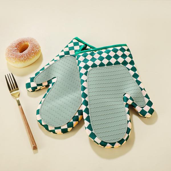 Oven Mitts Oven Gloves BBQ Gloves Silicone Thickened Cotton Double Layer Design Non-Slip Textured Grip Baking Gloves
