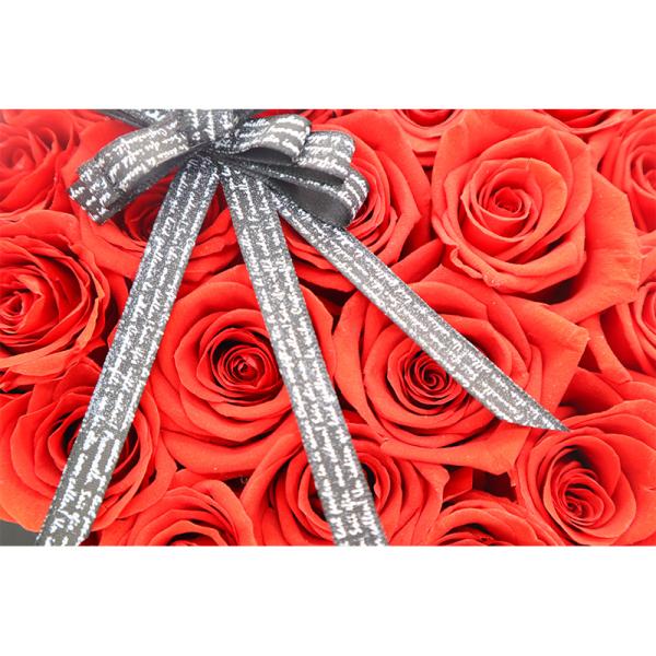 Heart Shaped Fresh Preserved Rose Gift Box For Wedding Decoration