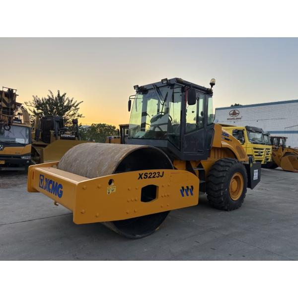 Used XCMG XS223J Single Drum Compactor Easy Operation And Good Condition