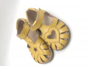 Quality Yellow Soft Kids Slippers Sandals Mirrored Cowhide Leather Closed Toe Sandals wholesale