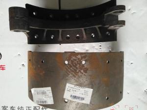 Quality Low Carbon Steel Passenger Bus Spare Parts 35A23-02523 Rear Brake Shoe Yutong Brand wholesale