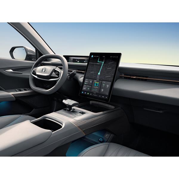 1.5T 170hp Yida Changan Car Electric Sedan Blue Whale Power