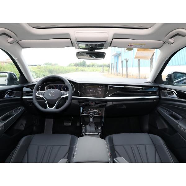 Vw Passat Car 2.0T FWD Medium Sized Sedan Volkswagens Petrol Vehicle