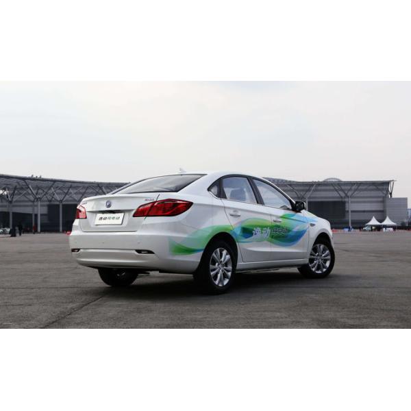 Changan Eado EV460 365-405KM Changan EV 5 Doors 5 Seats Compact Sedan Car 1