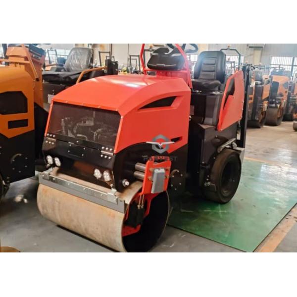 2.5 tons Road Construction Roller ST2500D Front Drum with Rear 4 Tyres