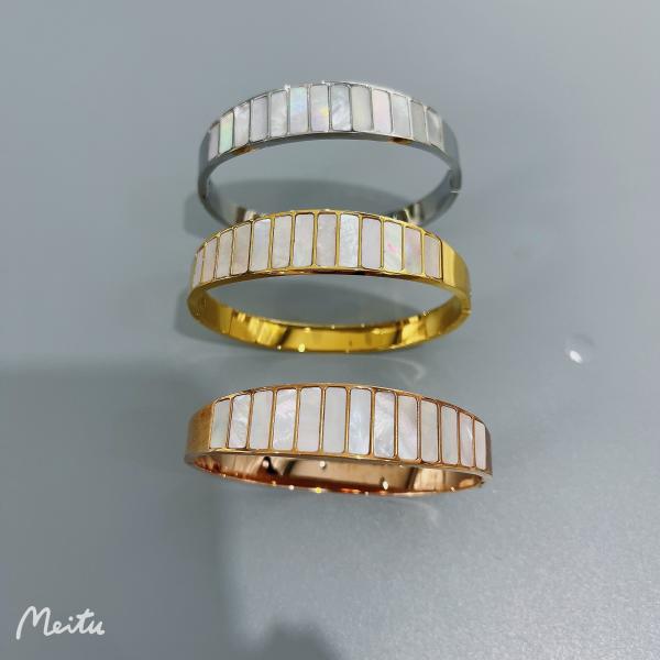 European And American Style Bracelet Stainless Steel Bracelet Vertical Stripe Inlaid Bangle