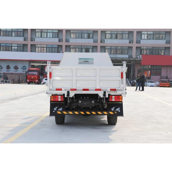 Euro V Light Duty Cargo Vans Box Truck 6 - 8 Ton 5.2m 6 Wheels