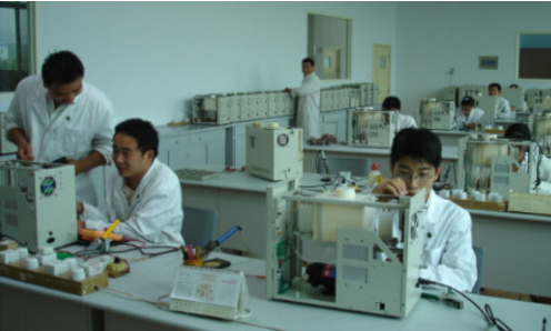 99.999% High Purity PEM Hydrogen Generator For GC Laboratory Application Pressure 0-4 Bar