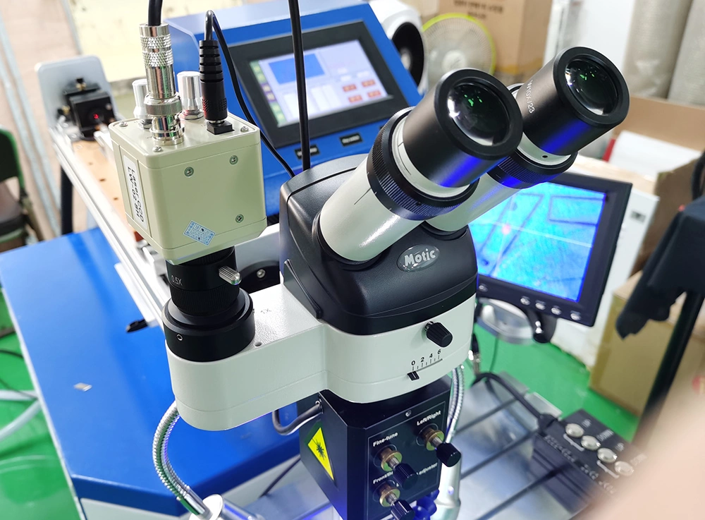 LCD Screen YAG 100mm Mold Laser Welding Machine Movable Platform