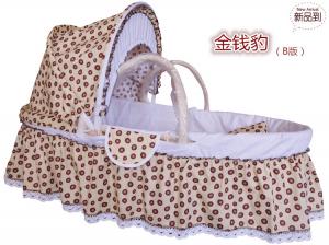 China grass baby moses basket corn husk baby moses basket bed with liner set on sale