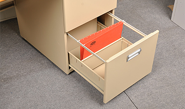 I Shaped 0.6mm 1600mm Length Modern Office Table