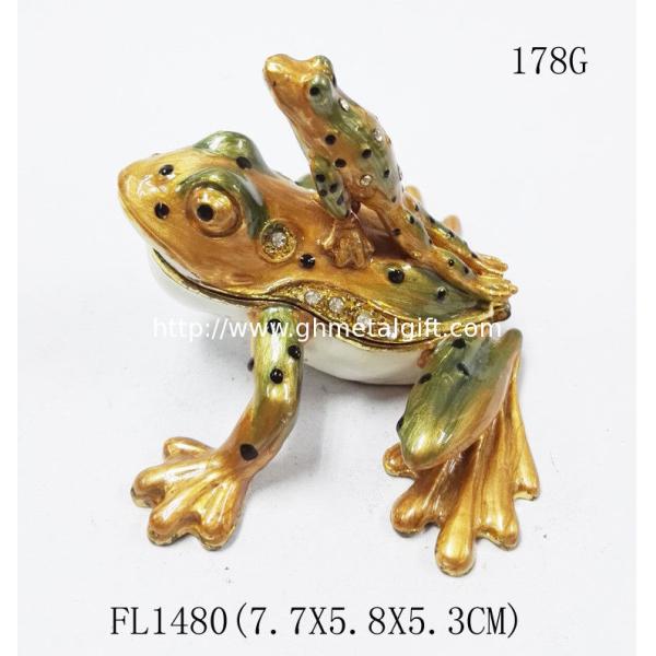 The Frog Prince with baby beautiful shape metal jewelry box antique metal jewelry box