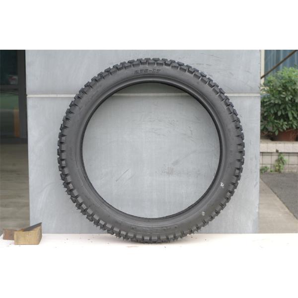 Exceptional Cornering Stability Rubber Off Road Motorcycle Tyres 2.75-17 3.00-18 J852 Superior Grip