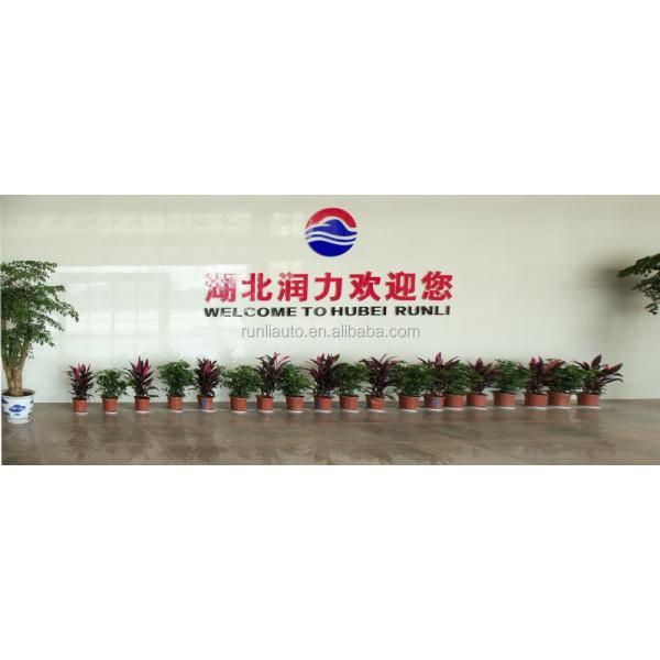 Ud Nissan 6x4 320hp DND3241CWB452H Flatbed Truck Euro 3 Emission Standard