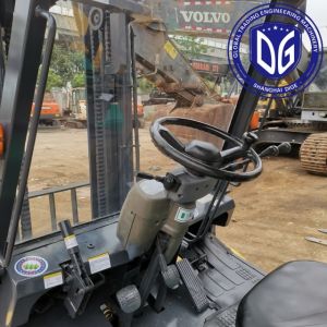 7 Ton Used Komatsu Forklift Mechanical Engine Style