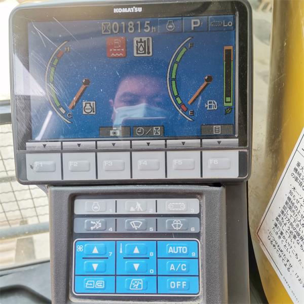 Original Color Earth-Moving Machinery 2021 Komatsu 220-8 22 Ton Used Excavator in Japan