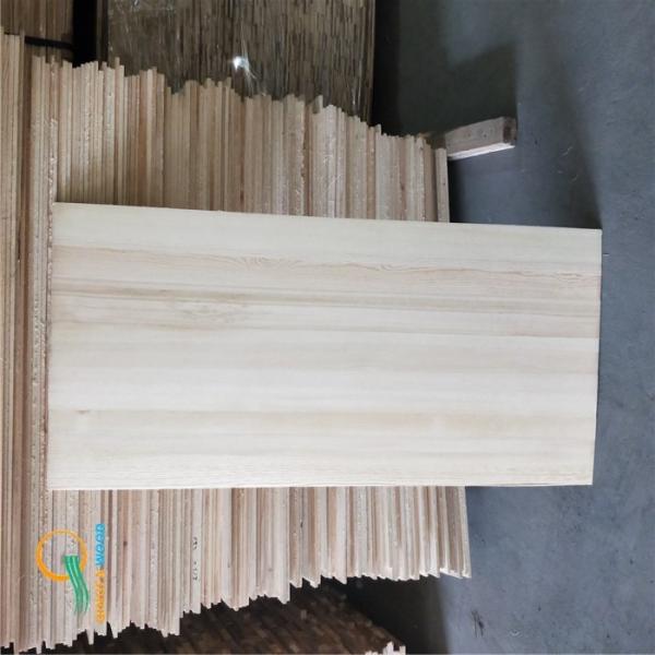 8-12% Moisture Content Solid Edge Glued Pine Panels for Customizable Projects