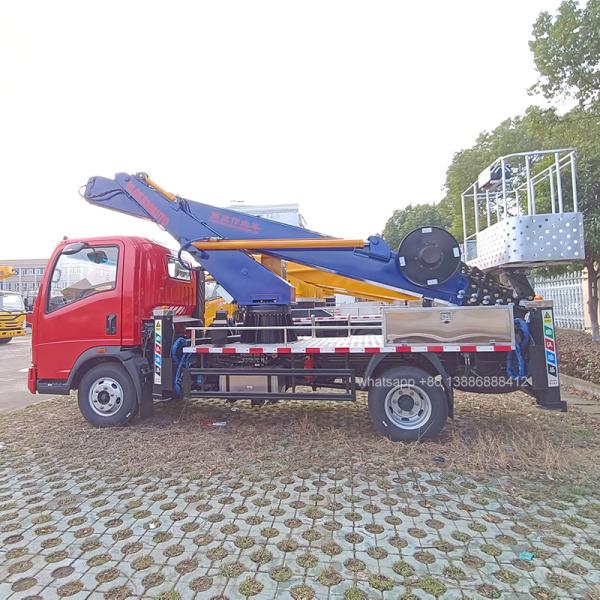 China CE/ISO Certified 4*2 30m Hydraulic Manlift Reach for Solar Farm Installation in Arid Regions