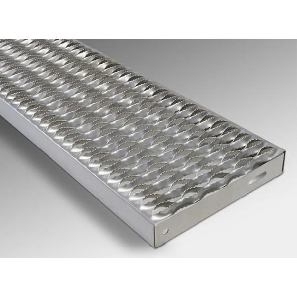 Punched Anti Skid Stair Steps Stairs To Ensure Safety