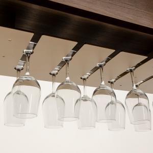Quality Sustainable Wine Glass Rack Holder Hanging Metal Aluminum Wine Glass Holder Rack wholesale