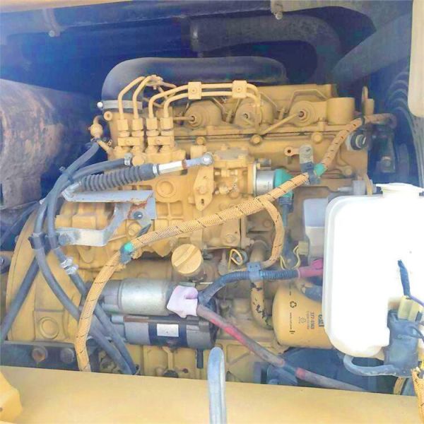 Caterpillar 307E Mini Excavator with 3152 Working Hours in Good Condition from Japan