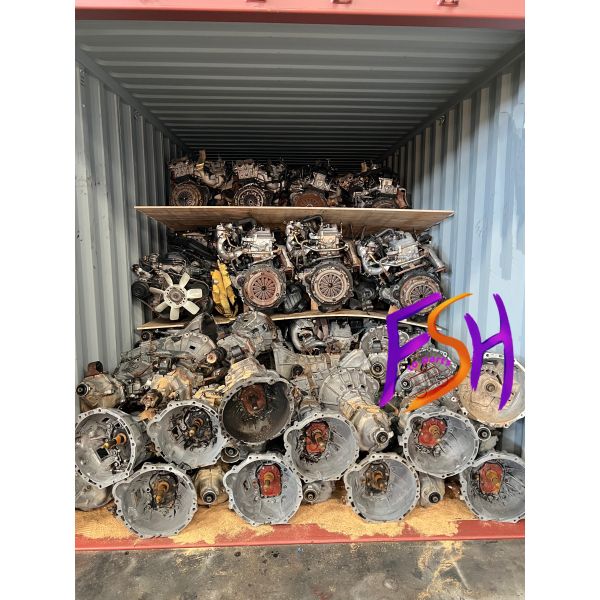 ISUZU 4JB1 2WD 4WD Tranmission Car Fitment Used Manual Gearbox For Pickup