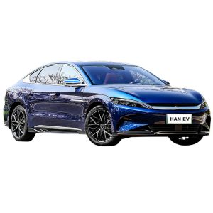 Luxury Electric EV Cars 605KM Innovative Electric Vehicle Powerful