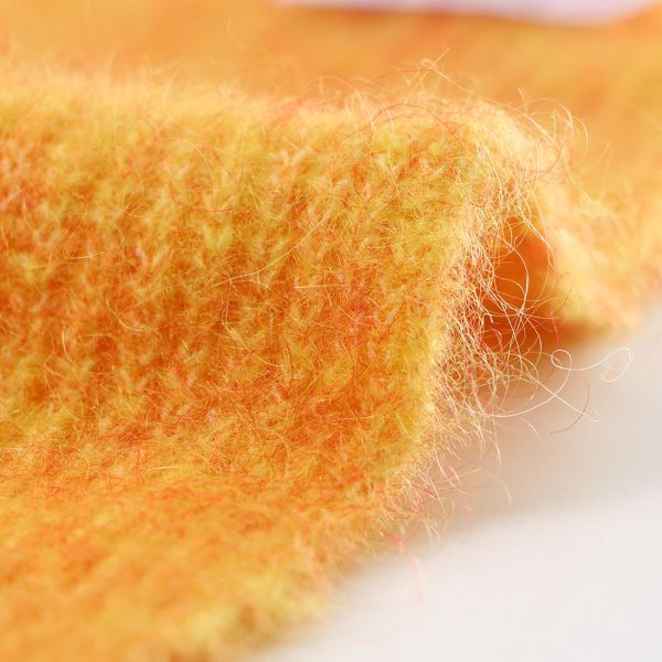 Durable Smooth Superfine Mohair Yarn 1/14NM Delicate Multipurpose