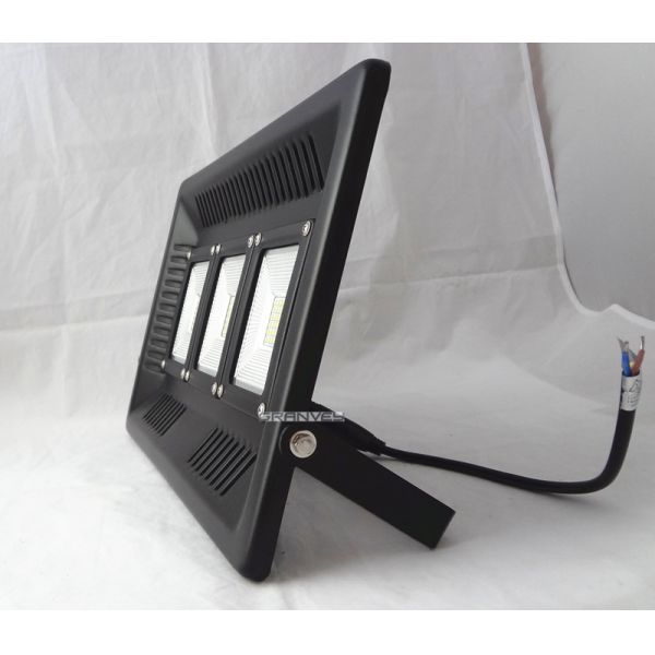 Ultra Slim DOB Outdoor LED Flood Lights AC220V 100W Korea Seoul Chip 3000/6500K