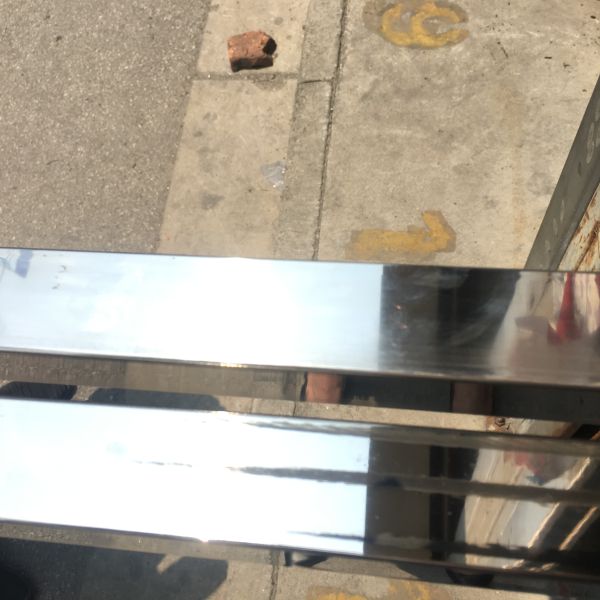 Welded 304L Stainless Steel Square Pipe 1mm Thickness 600G Polished