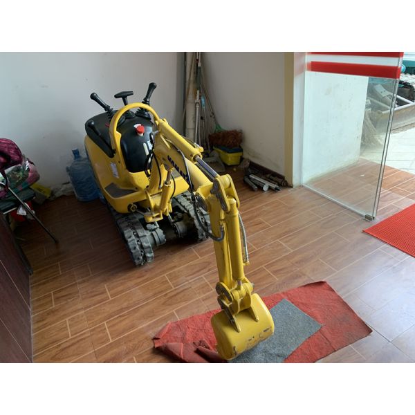 Original PC01 Used KOMATSU Excavator / Smallest Digger Excavator HONDA Engine 3.5HP