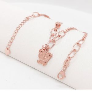 Minimalist 18kt Gold Mini Pendant Necklace