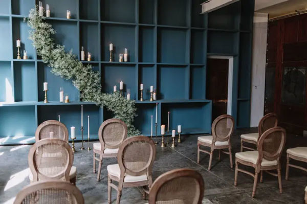 Hall Wedding Banquet Chairs For Rental Round Cane Back Wooden Louis 50x55x91cm