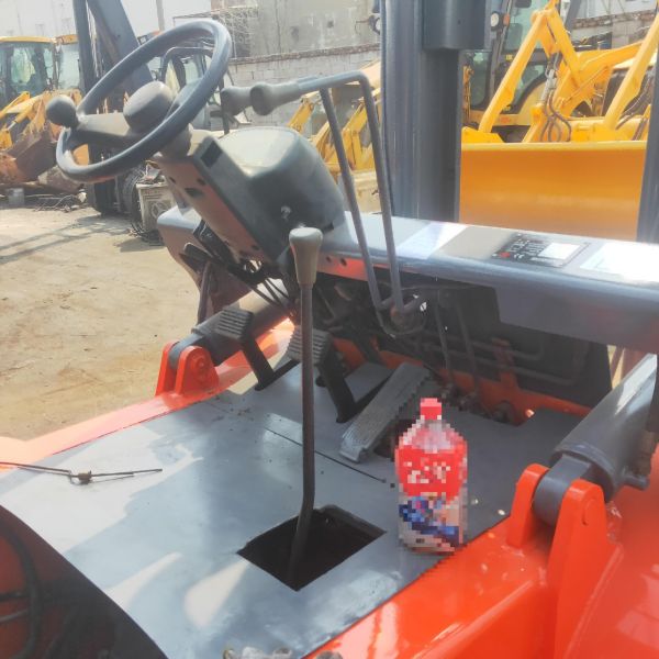 2nd Hand K50 Heli 5 Ton Forklift Tripod Lift For Warehouse