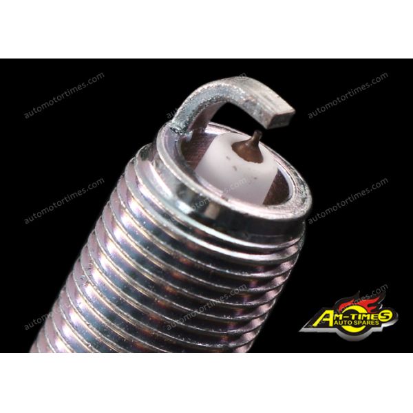 X Trail Car Spark Plugs 22401-8H315 / LFR5AP-11 With Ceramic And Metal Material