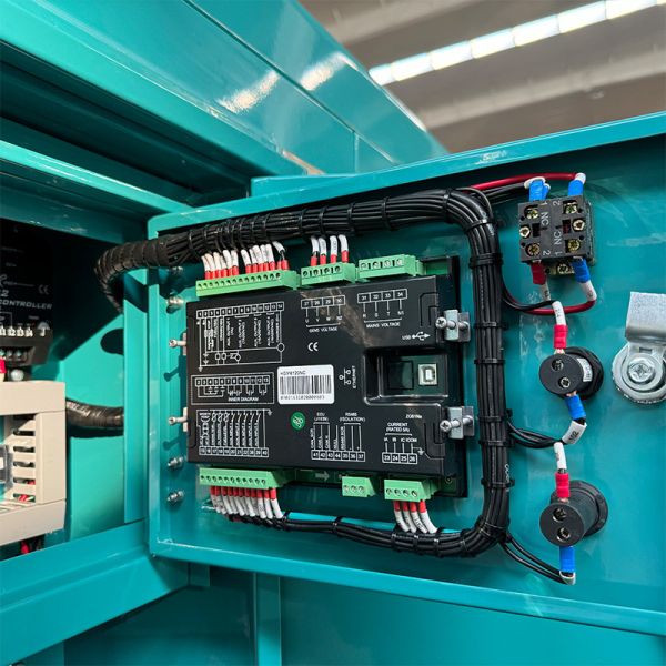 Water Cooled Gasoline Generator Set 4 Cylinder