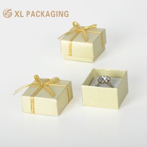 Luxury Custom Jewelry Box Paperboard Jewelry Packaging Box Custom Black Box For