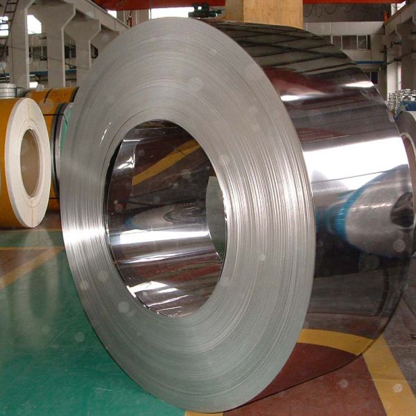 JIS SUS201 SUS304 Stainless Steel Coil 1000mm 1219mm Width 2B NO.1 NO 4 8K Surface