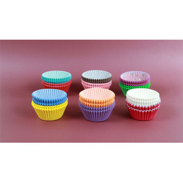 OEM wholesale standard size paper cupcake liners, multicolor baking cups, cupcake liners