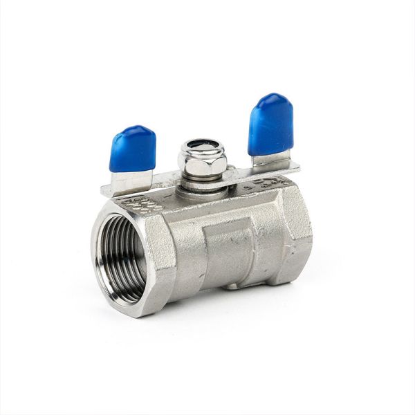 1PC Stainless Steel Internal Thread Ball Valve with Butterfly Handle Model NO. Q11F-16P
