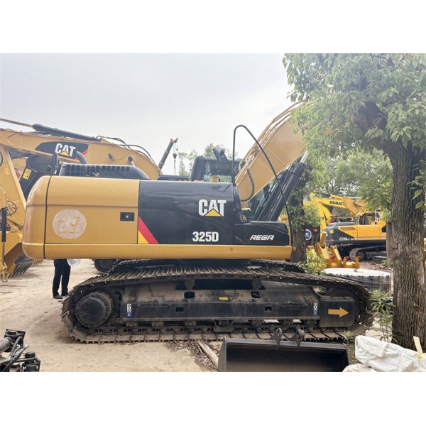 Cat 325D Excavator Made in Japan Good Condition with 2707 Working Hours in Shanghai