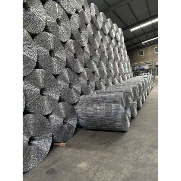 Silver 8Lines Welded Galvanized Wire CWC Reinforced Mesh 41 kg 82 kg Roll Weight